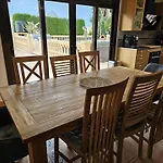 Luxury - Pool, Hot Tub, Aircon, Tvs, Cinema, Office, Gbit Internet, Sports Equipment * كاليبي