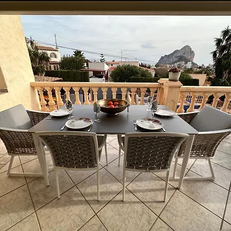 Luxury - Pool, Hot Tub, Aircon, Tvs, Cinema, Office, Gbit Internet, Sports Equipment